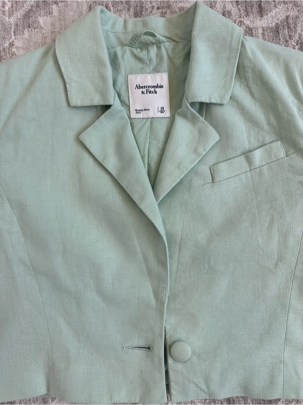Abercrombie & Fitch NWOT Sage Mint Green Cotton Linen Blend Cropped Blazer (XS) - Picture 3 of 6